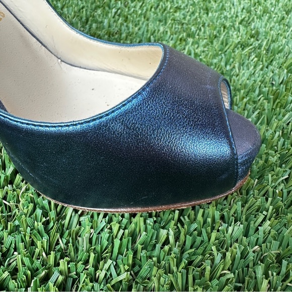 Louboutin metallic blue heels - Picture 3 of 12